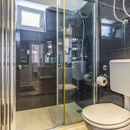 Mar Apartman Pjescana Uvala